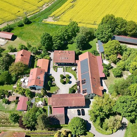 Gut Schwarz-N Hof Ferienwohnungen Bad Griesbach  Exterior foto