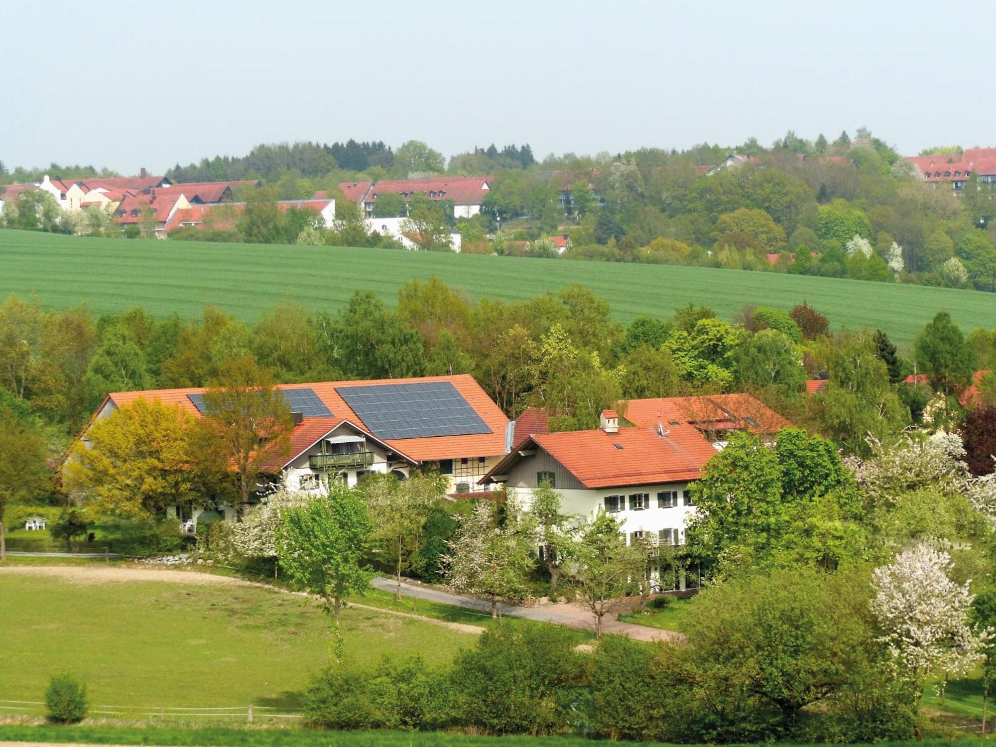 Gut Schwarz-N Hof Ferienwohnungen Bad Griesbach  Exterior foto