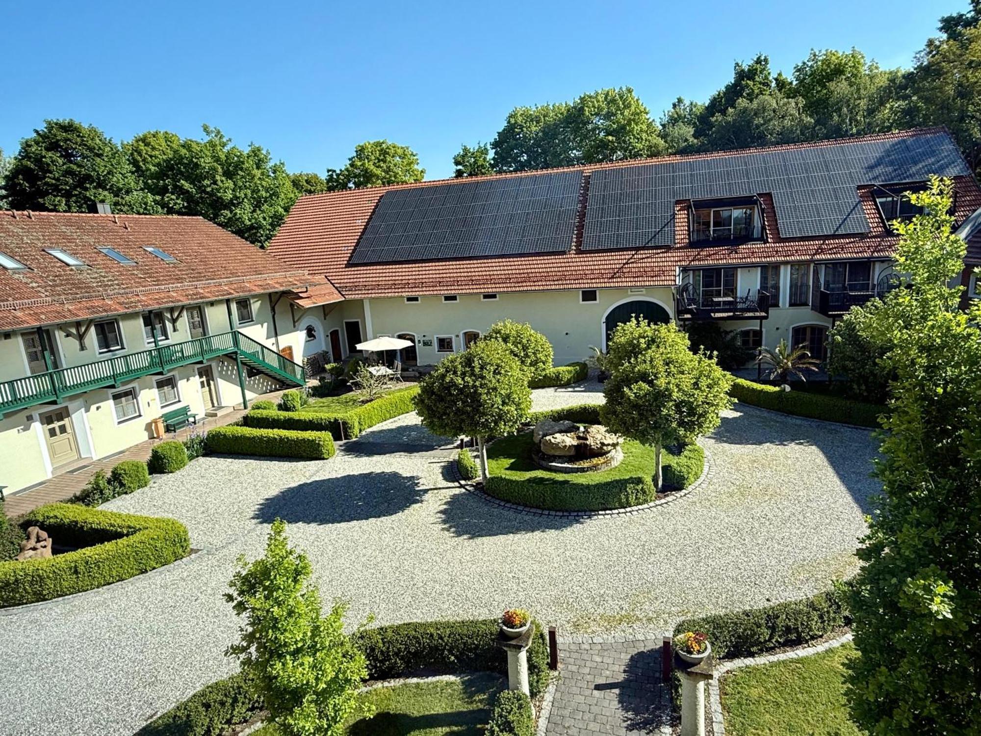 Gut Schwarz-N Hof Ferienwohnungen Bad Griesbach  Exterior foto